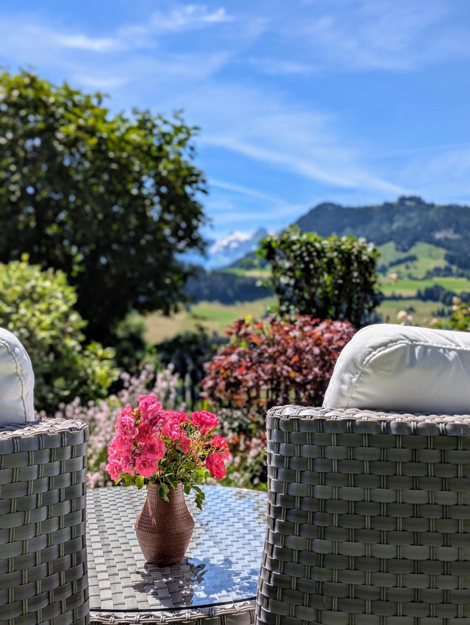 Swiss Mountain-Valley View Lodge Erlenbach im Simmental Ngoại thất bức ảnh